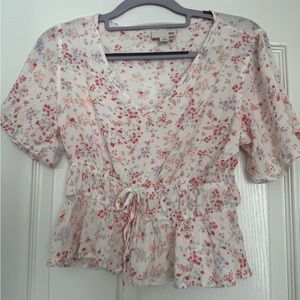 SO Floral Ruffled Crop Shirt - Women/Juniors Size Small